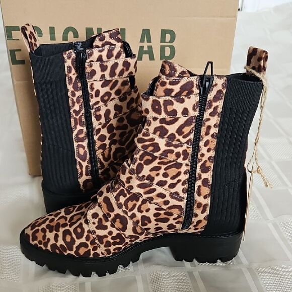 Design Lab Lord & Taylor Brown Combat Boots - Picture 14 of 16